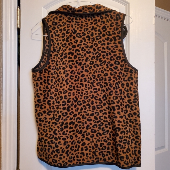 Leopard print vest - Picture 2 of 3